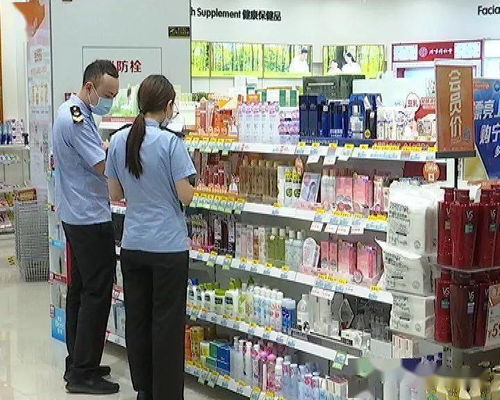 如何安全选购化妆品？大沥开展化妆品安全科普知识宣传